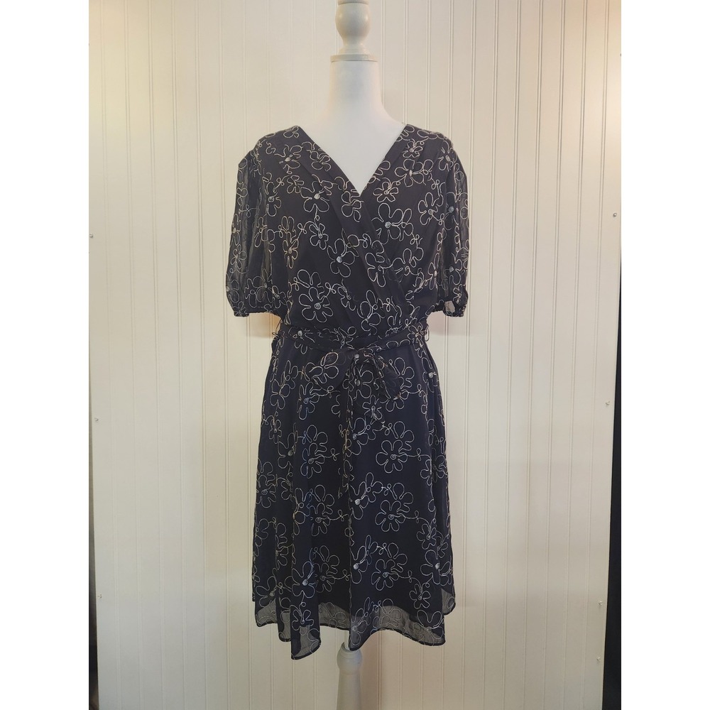DKNY Women's Navy Chiffon Tie Waist Embroidered Flower Wrap Dress Size 16 Flowy